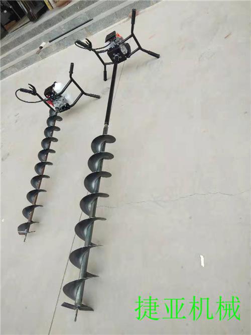 小型掏樁機(jī)只為清樁芯為目標(biāo)