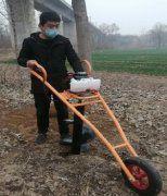 擁有小型挖坑機植樹打洞愛不釋手